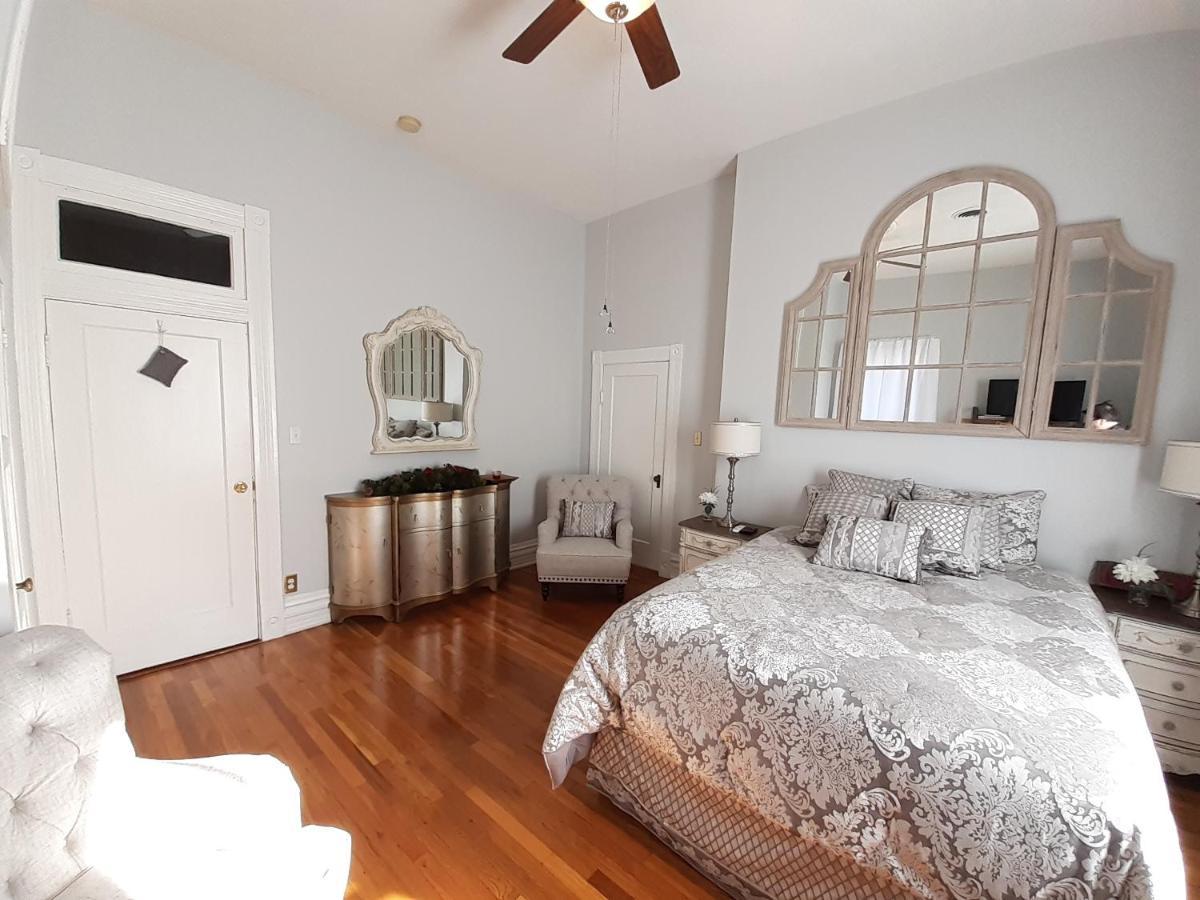 Queens Chamber W King Heavenly Bed At Nottingham Place In Wise 外观 照片